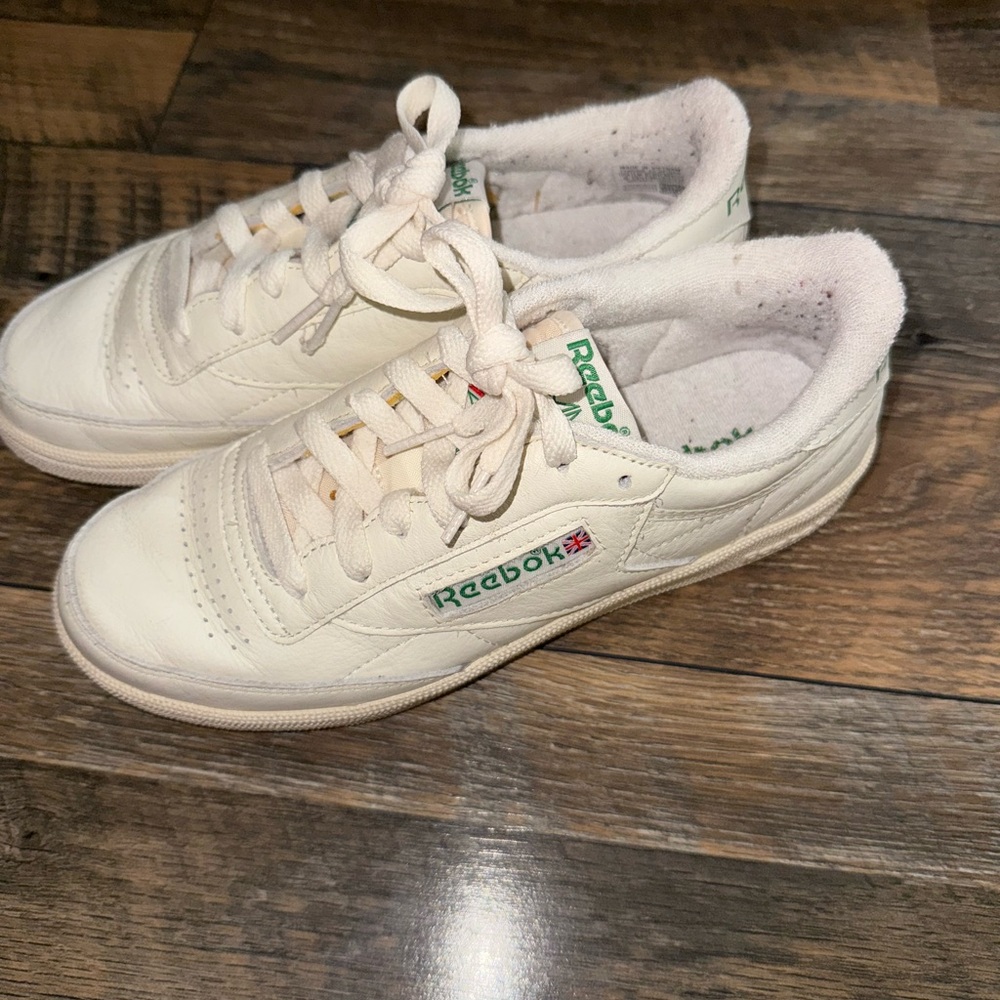 Reebok women White Sneakers